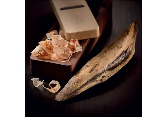 Τρίφτης KATSUOBUSHI με 1 τεμ. YAIZU KATSUOBUSHI, 16.5x5.4x5cm, made in Japan NISSMKS2-NISKA